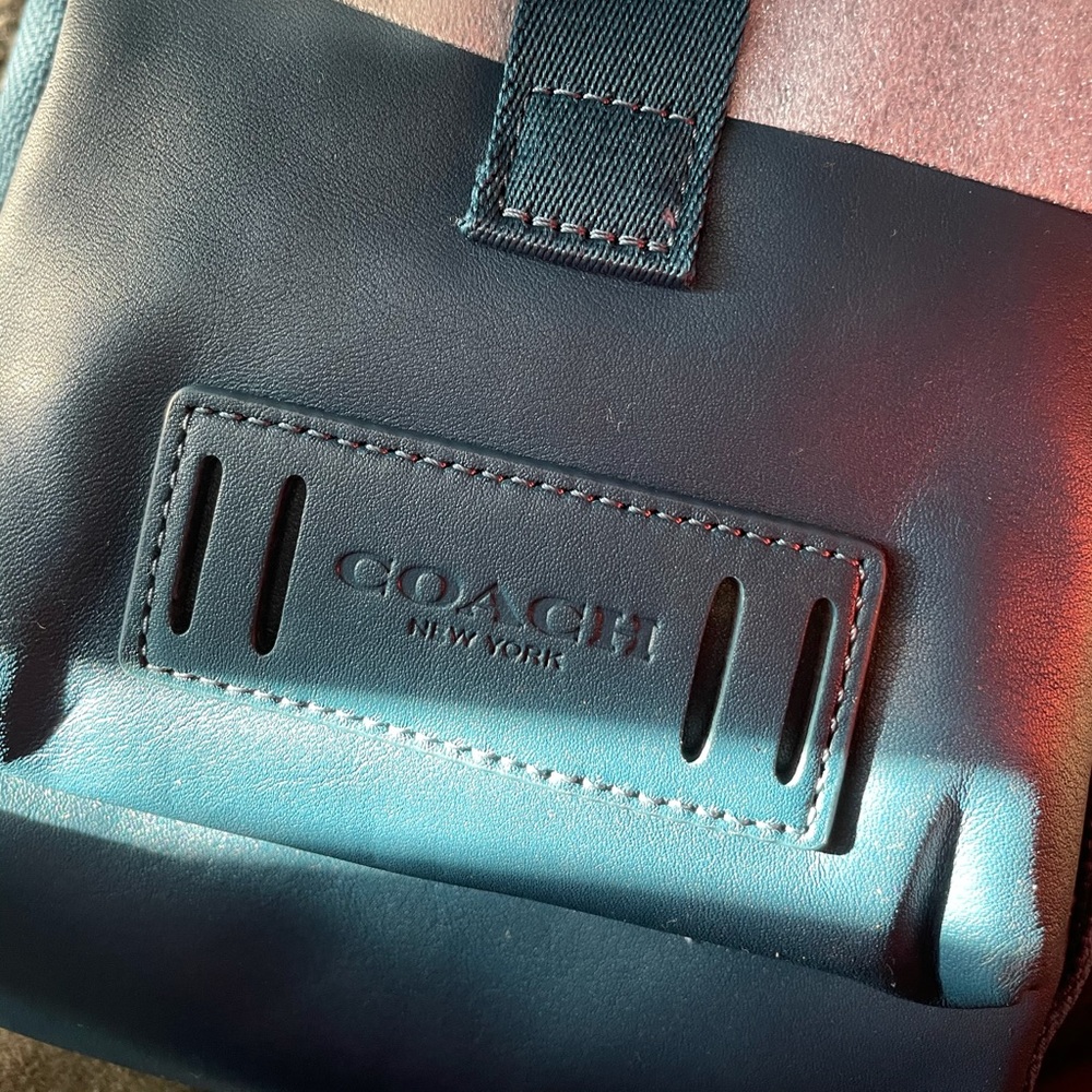 Coach Unisex Crossbody Sling Pack